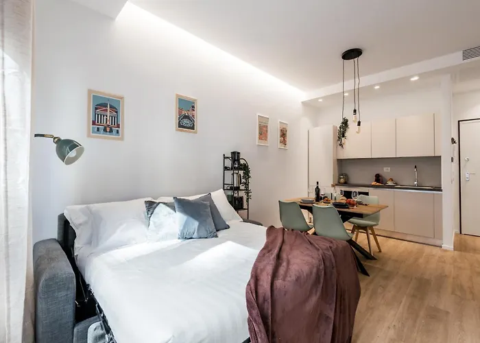 The Rent - Spacious Near Castel Sant'angelo Apartment Rome