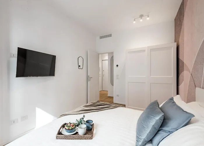 The Rent - Spacious Near Castel Sant'angelo Apartment *